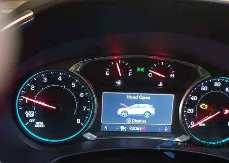 2021 Chevrolet Equinox Fwd Premier z USA, uszkodzony, nr VIN 3GNAXNEV8MS153104